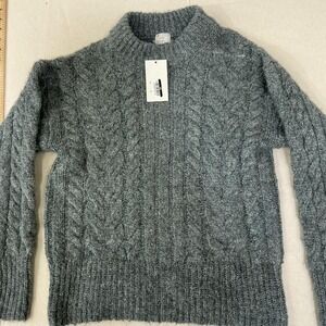 A New Day gray cable knit sweater